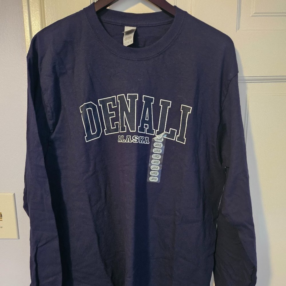 Men's long sleeve shirt